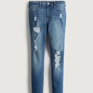 HOLLISTER RIPPED JEANS